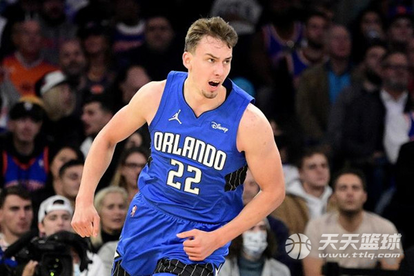 阵容的变化 阵容的变化