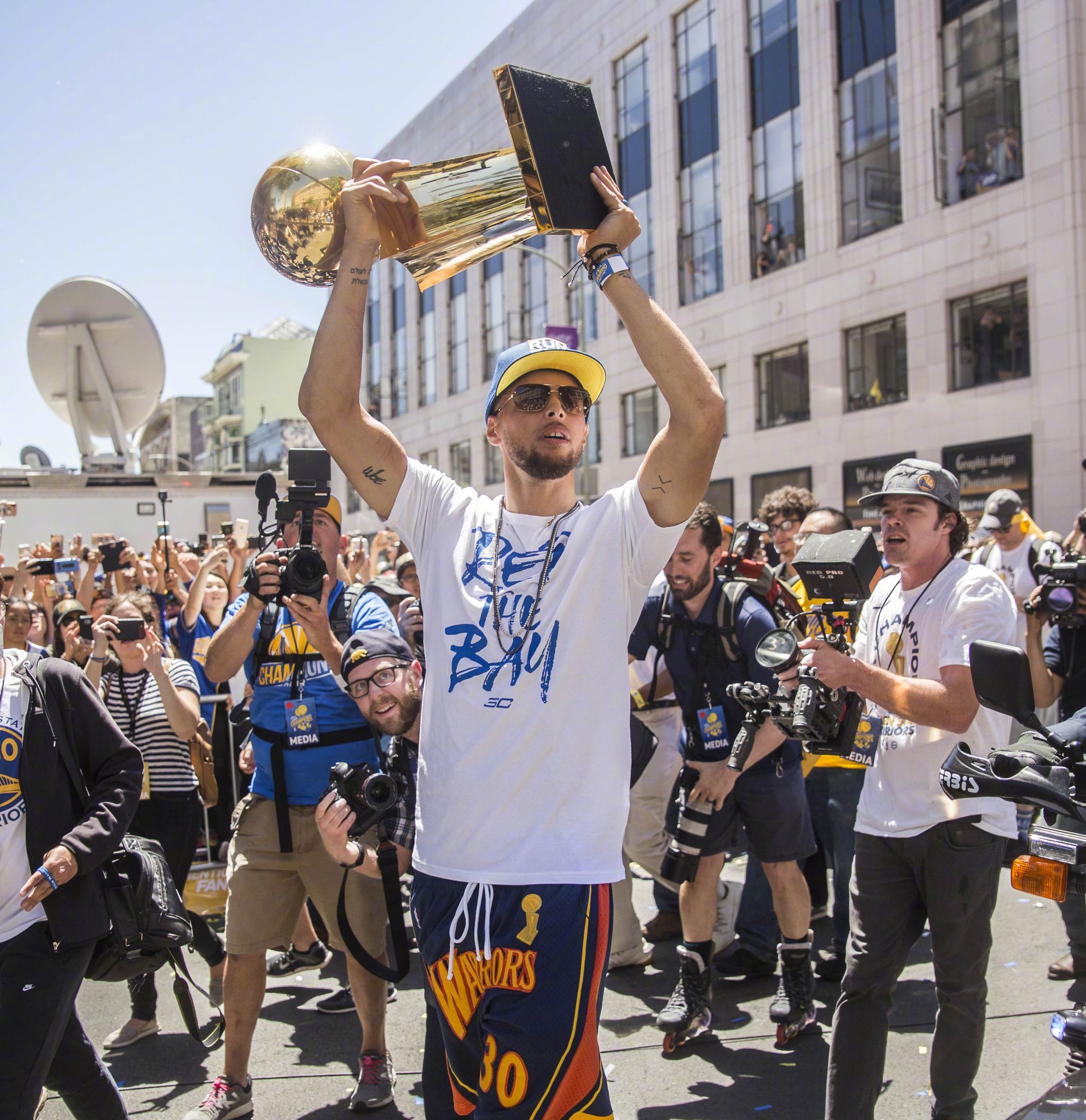 凭借一名攻 凭借一名攻