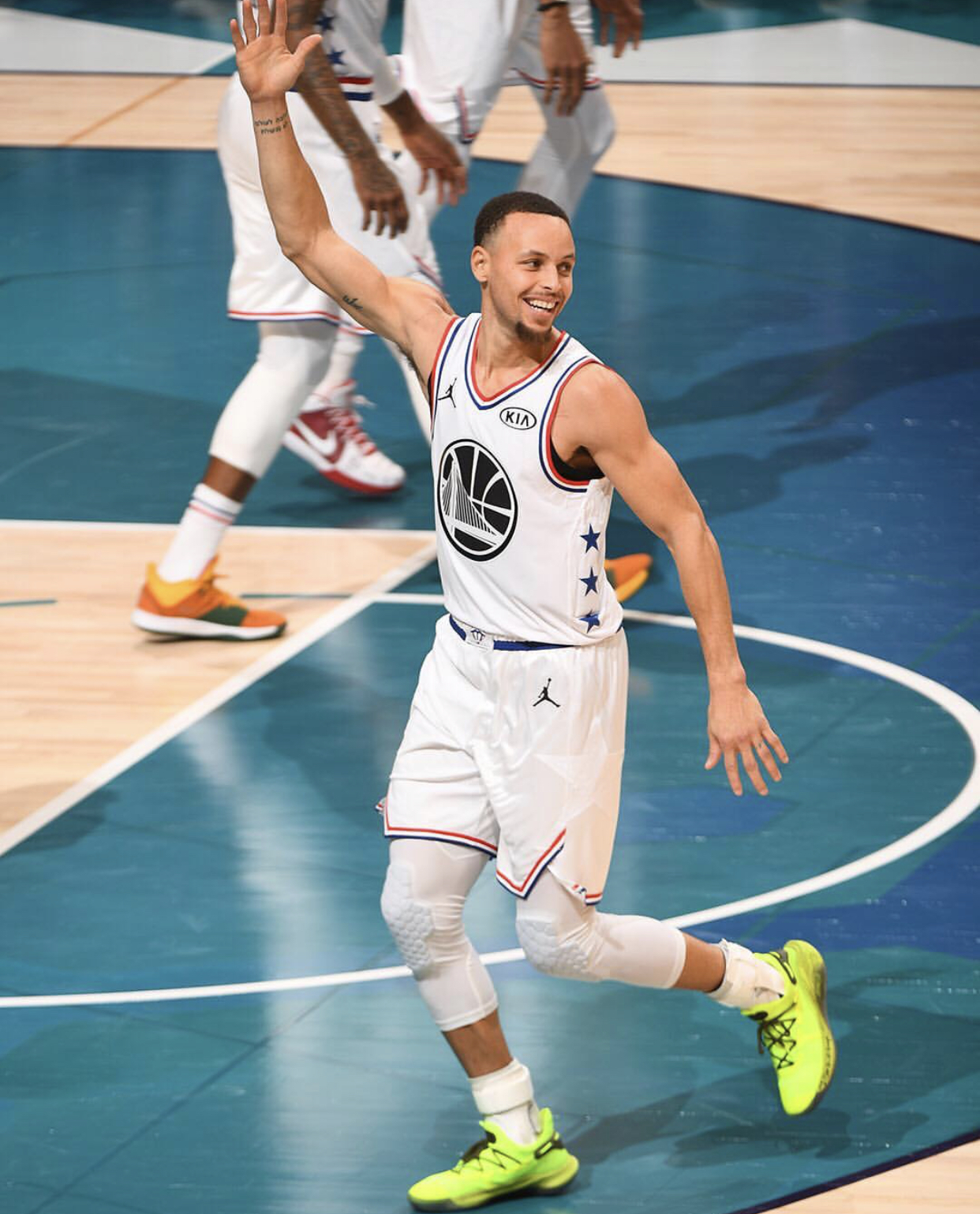 向回撤来牵 向回撤来牵